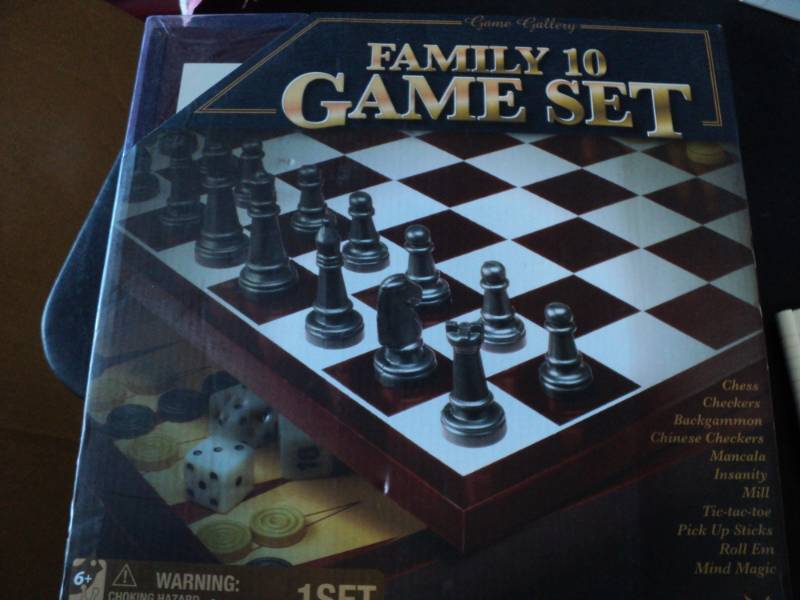 lot 63 image: Family of 10 Game Set...