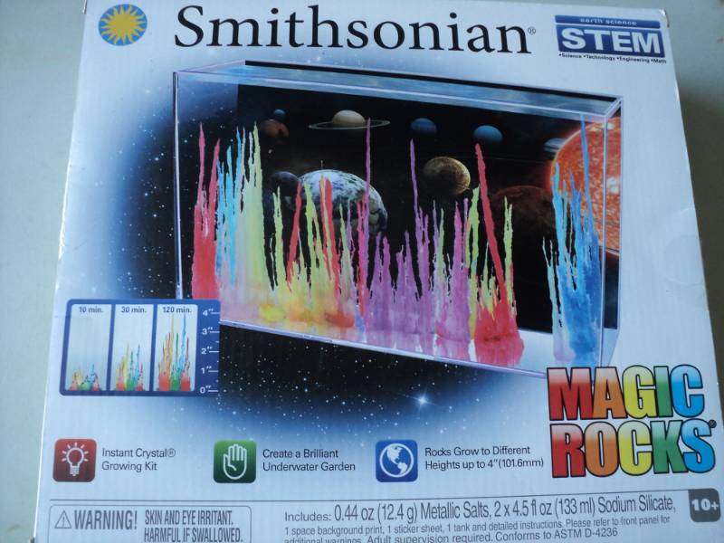 lot 115 image: Smithsonian Magic Rocks...