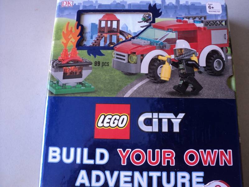 lot 116 image: LEGO City...