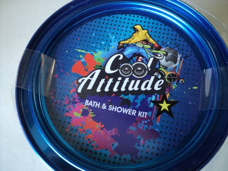 lot 122 image: Cool Attitude Bath and Shower Kit...