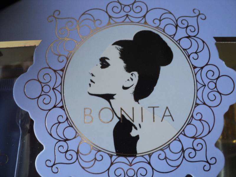 lot 127 image: Bonita 3 Piece Fragrance Set 2 set...