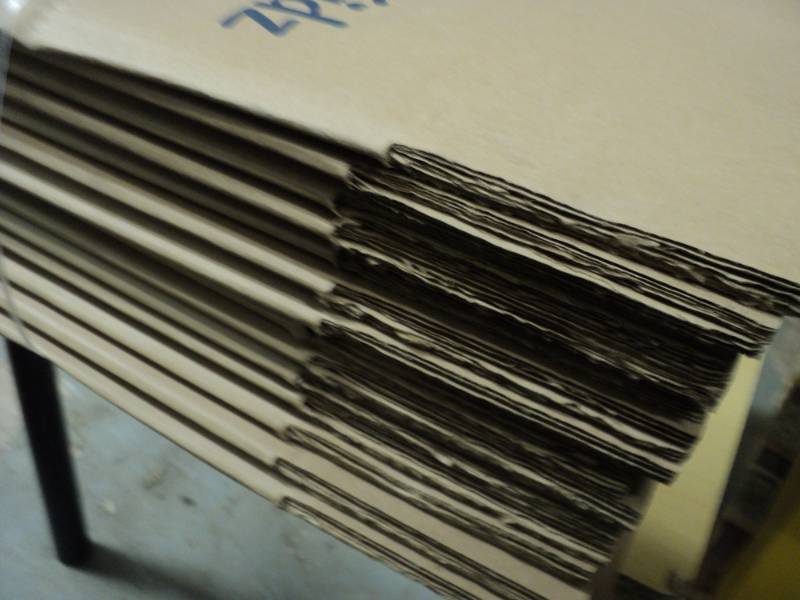 lot 12 image: 14 Boxes 14 x 10 x 12...
