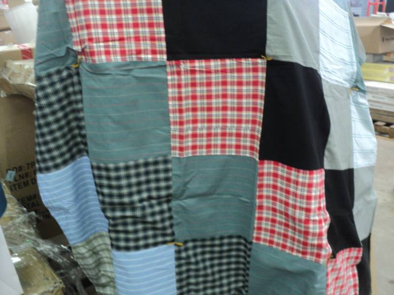 lot 25 image: 3 new Quilts- Lightweight, most 60 ...