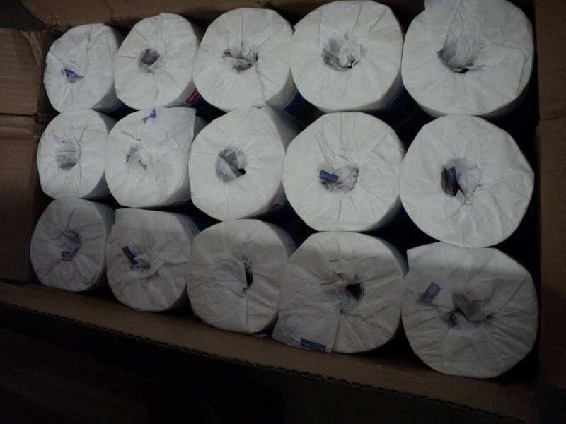 lot 146 image: Case of 60 Weis Bath Tissue 1 ply S...