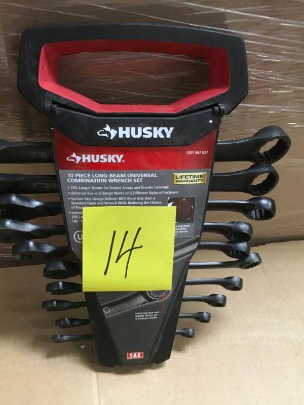 lot 14 image: Husky SAE Long-Pattern Universal Combination Wrench Set (10-Piece)