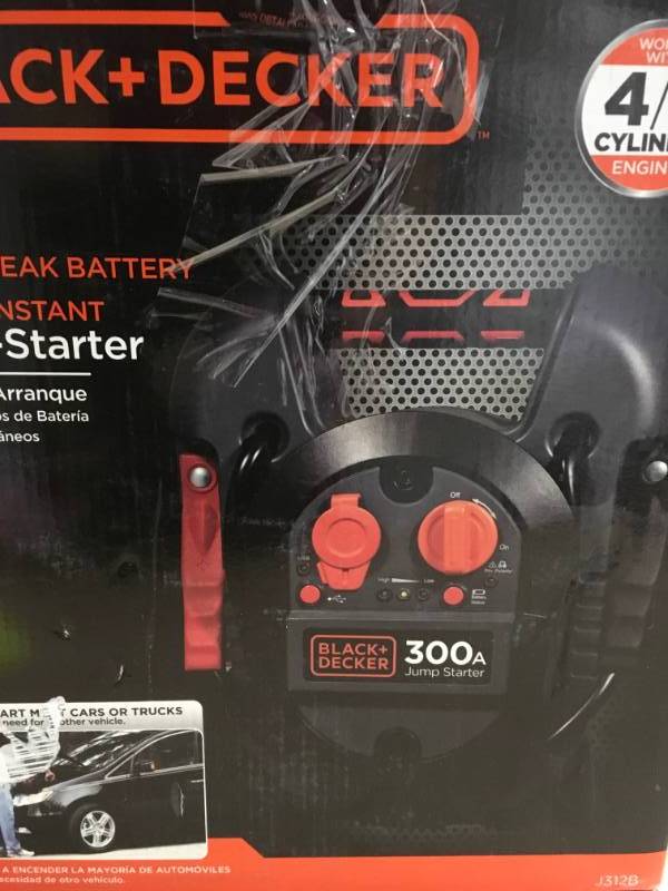 lot 19 image: BLACKDECKER 300 Amp Portable Jump Starter in good working condition