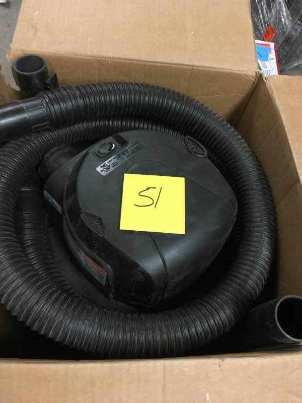 lot 51 image: RIDGID 6 Gal. 4.25-Peak HP Stainless Steel Wet Dry Vac USED in good working condition
