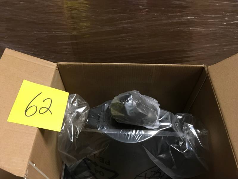 lot 62 image: Air Innovations 1.6 Gal. Cool Mist Digital Humidifier for Large Rooms up to 500 sq. ft. in good working condition