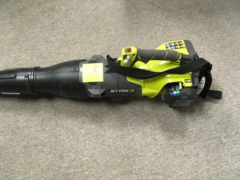 lot 70 image: RYOBI 160 MPH 520 CFM 25cc Gas Jet Fan Blower