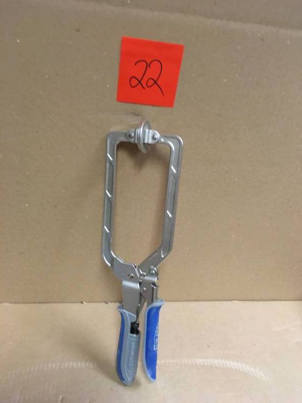 lot 22 image: KREG CLAMP TOOL