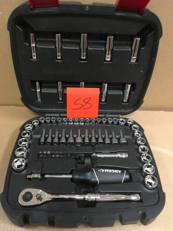 lot 58 image: Husky Mechanics Tool Set (65-Piece) in good condition