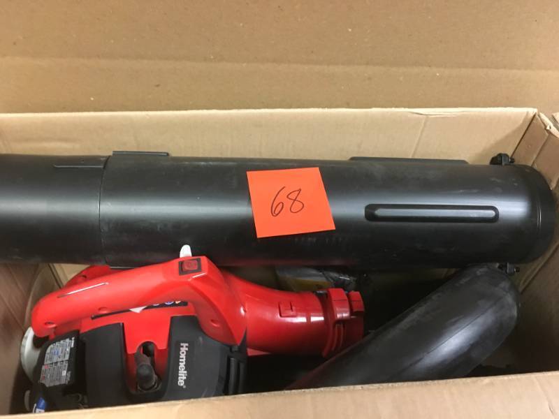 lot 68 image: Homelite 150 MPH 400 CFM 26cc Gas Handheld Blower Vacuum USED  in good working condition