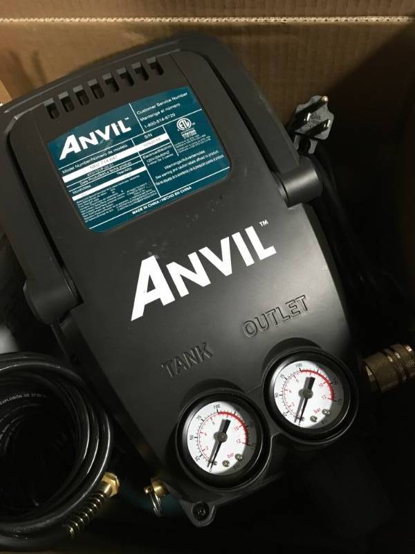 lot 29 image: ANVIL 2G Pancake Air Compressor in very good condition