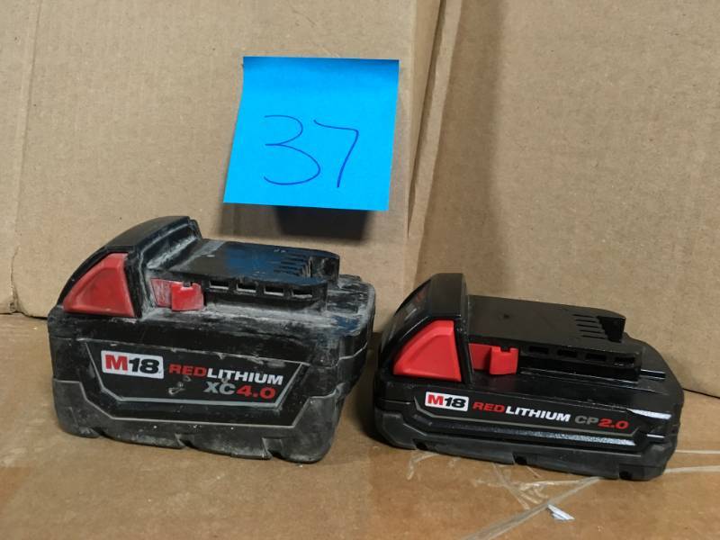 lot 37 image: ONE Milwaukee 48-11-1840 M18 REDLITHIUM XC 4.0 Extended Capacity Battery PLUS ONE M18 REDLITHIUM CP2.0 Battery USED in very good condition