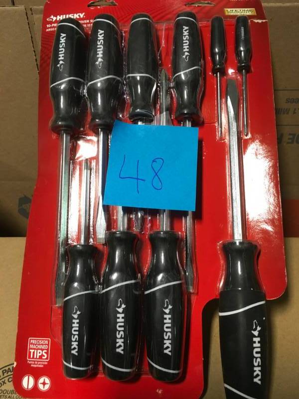 lot 48 image: Husky Screwdriver Set (10-Piece) in very good condition