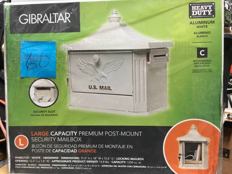 lot 60 image: Gibraltar Mailboxes Hamilton White Locking Aluminum Large Post-Mount Mailbox in very good condition