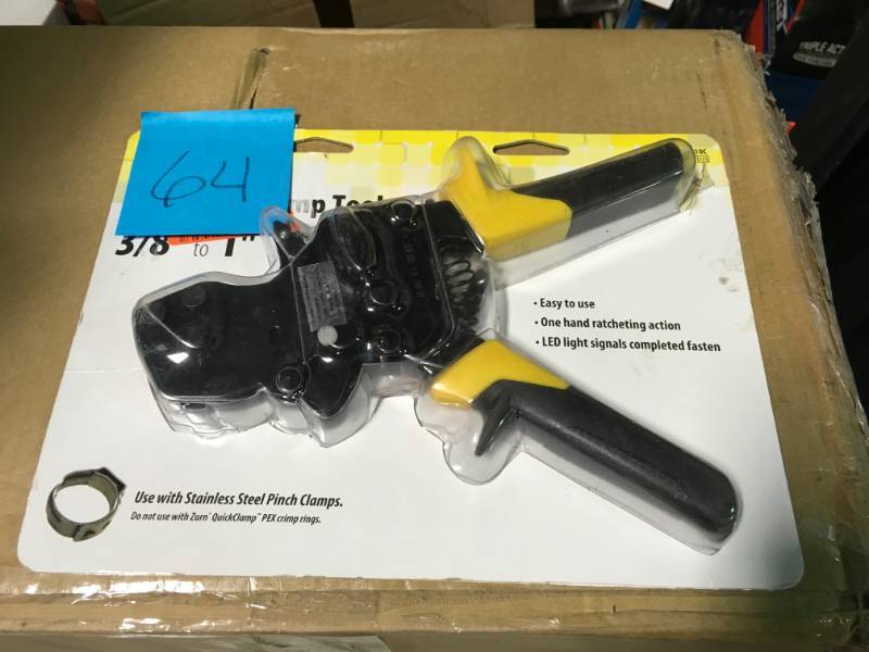 lot 64 image: Apollo 38 in. to 1 in. 1-Hand PEX Pinch Clamp Tool in very good condition