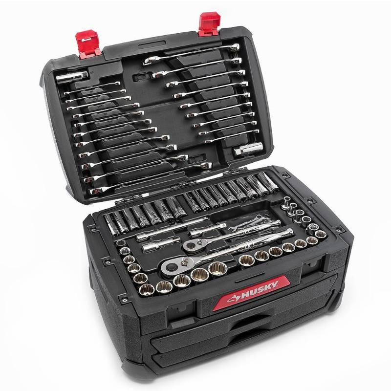 lot 113 image: Husky Mechanics Tool Set Wrenches 268 Piece Kit Case Sockets Ratchet Tools in good conditions