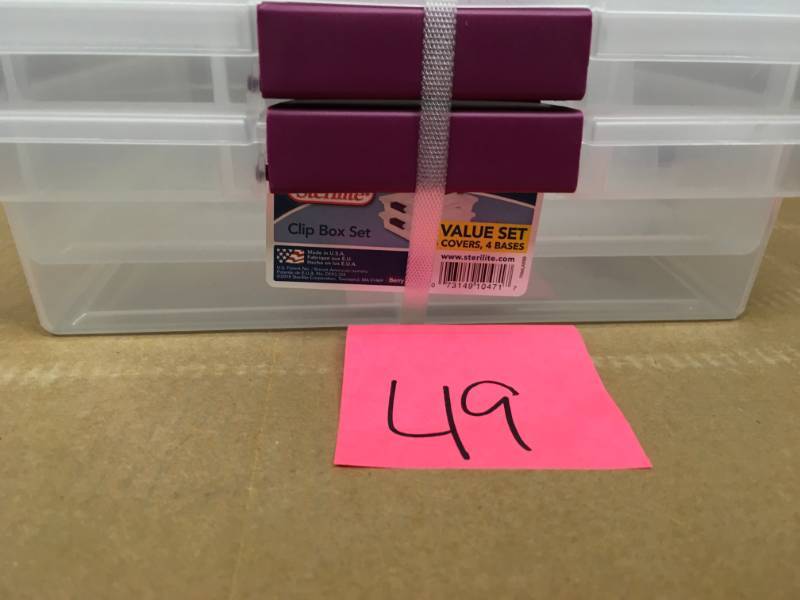 lot 49 image: STERILITE CLIP BOX SET 4 COVERS 4 BASES BERRY  in very good condition