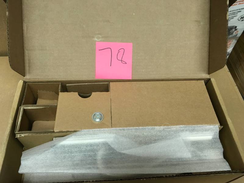 lot 78 image: Schlage Camelot Satin Nickel Entry Door Handle with Right Handed Accent Door Lever  in very good condition