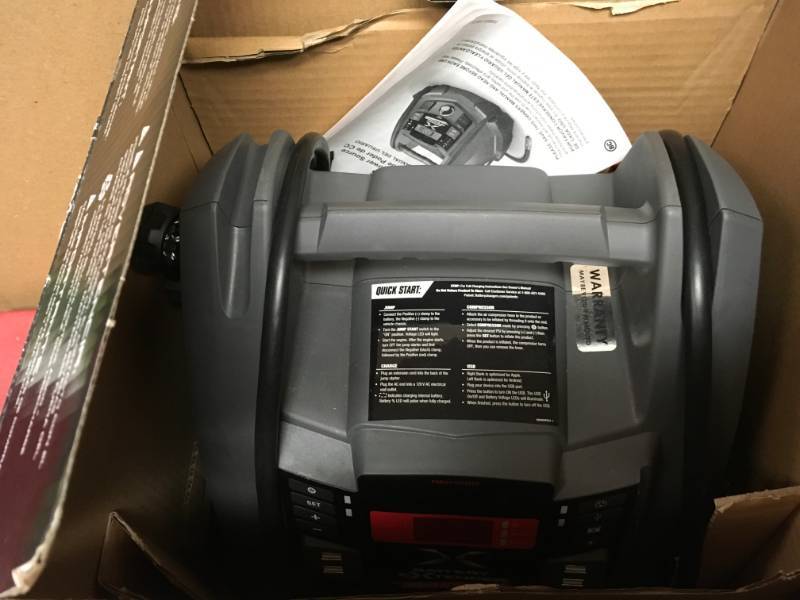 lot 82 image: Schumacher Battery Extender 12-Volt, 1,200 Amp Battery Jump Starter  in very good condition