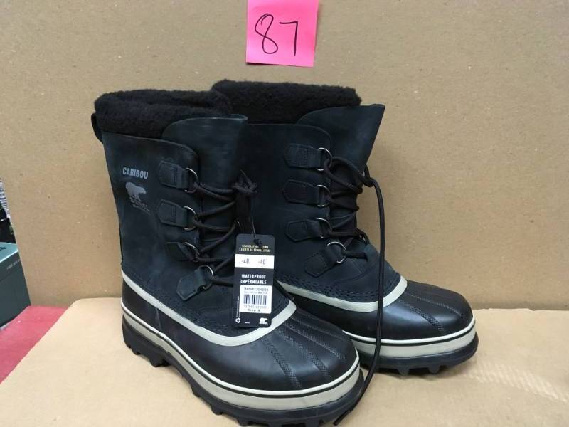 lot 87 image: Sorel Mens Caribou 10, Black, Sz 8 not used