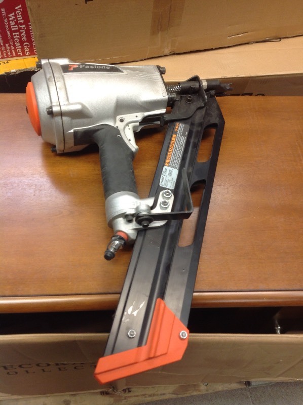 lot 106 image: Paslode PowerMaster Pro 30-Degree Pneumatic Framing Nailer in working conditions