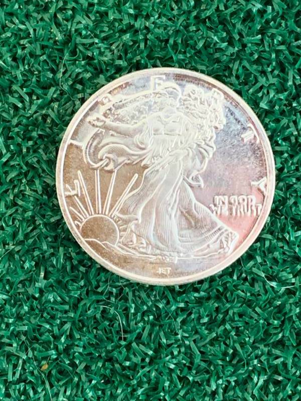 .999 Silver 1oz Round