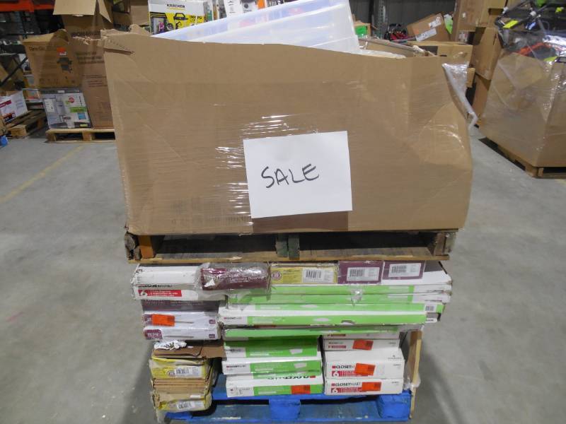 PALLET LOT OF GENERAL MERCHANDISE , CLOSET MAID ITEMS
