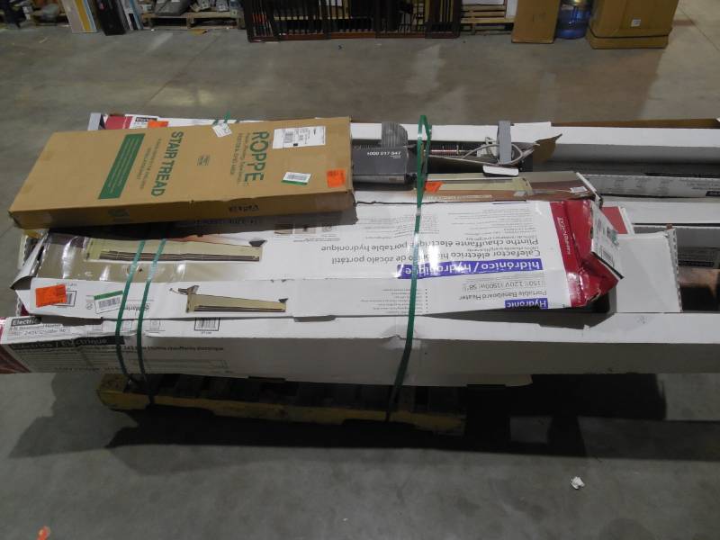 PALLET LOT OF BASEBOARD HEATERS