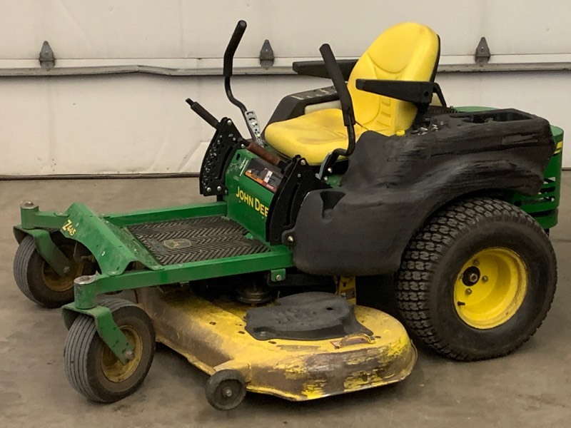 lot 2A image: John Deere Z445 Lawn Mower