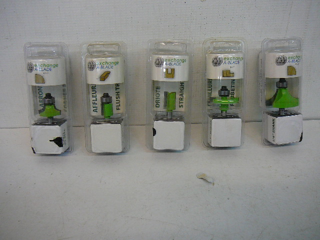 lot 162 image: Router bits