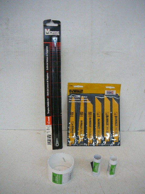 lot 212 image: DeWalt Blades  Hole Saw Bimetal