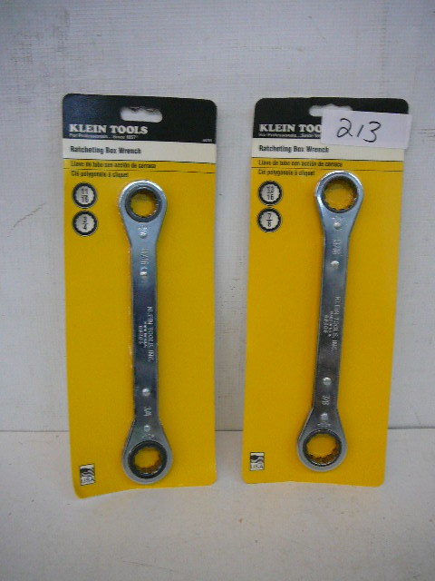 lot 213 image: Klein Ratcheting Box Wrenches