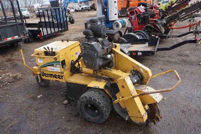2007 Vermeer Model SC252 Power Stump Grinder
