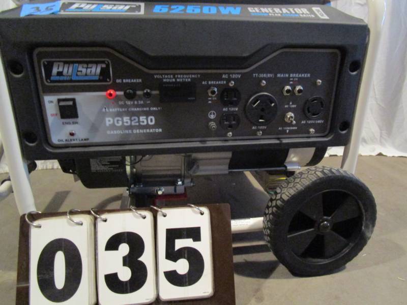 lot 35 image: Pulsar 5250 Watt Generator