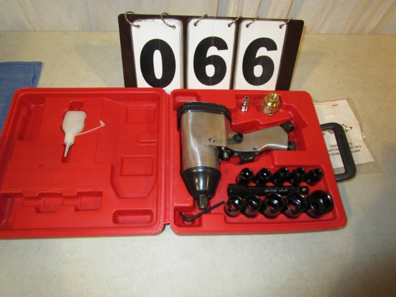 lot 66 image: Iron Horse 12 Air Impact Wrench