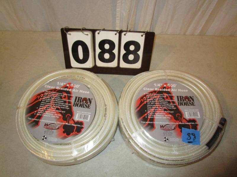 lot 88 image: Iron Horse 14 x 100 ft Braided Air Hoses