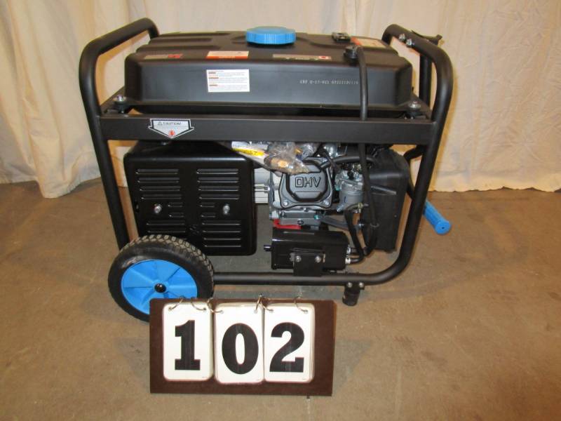 lot 102 image: Pulsar 5250 Watt Dual Fuel Generator