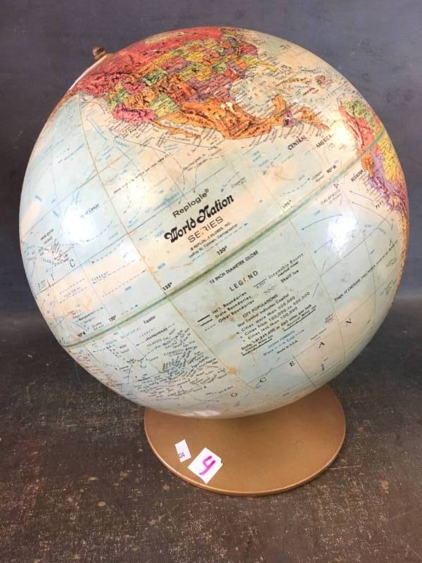 lot 46 image: Vintage Globe on Stand