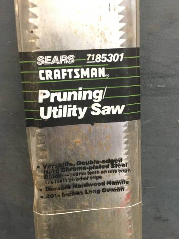 lot 34 image: Pruning Utility Saw