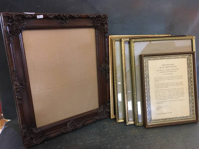 lot 42 image: Picture Frames