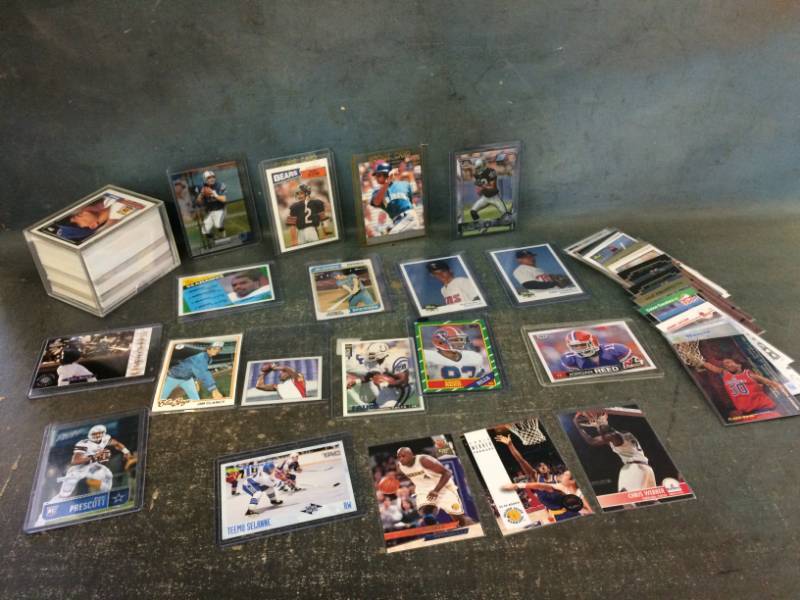 lot 65 image: Sports Rookie Cards with Manning, A-Rod, Flutie & more
