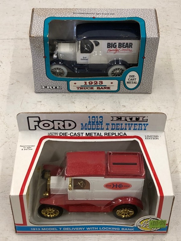 (1) 1913 Model-T & (1) 1923 Truck Coin Banks