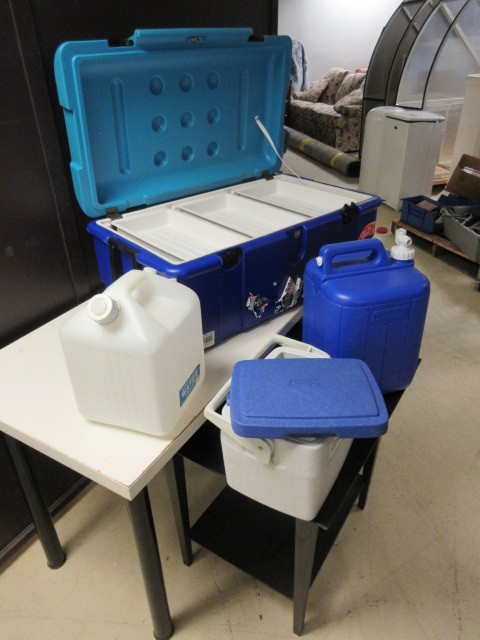 lot 507 image: COOLER AND WATER JUG