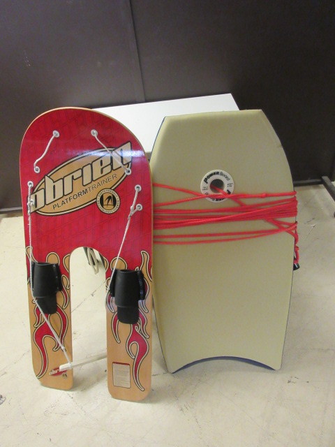 lot 512 image: PLATFORM TRAINER, POWER BOARD, KNEE BOARD
