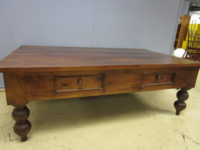 lot 434 image: BEEFY SOLID WOOD COFFEE TABLE