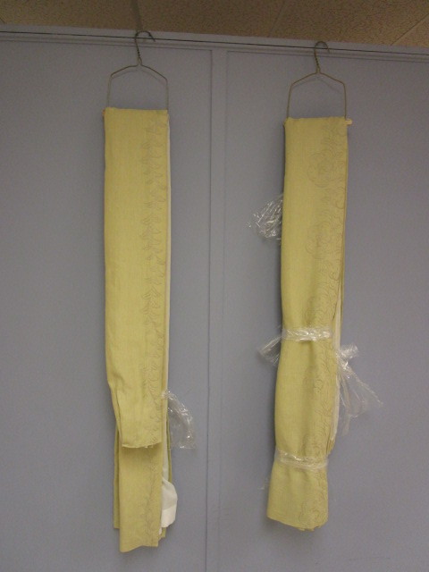 lot 457 image: CUSTOM MADE FULLY LINED DRAPERIES WITH HOOKS