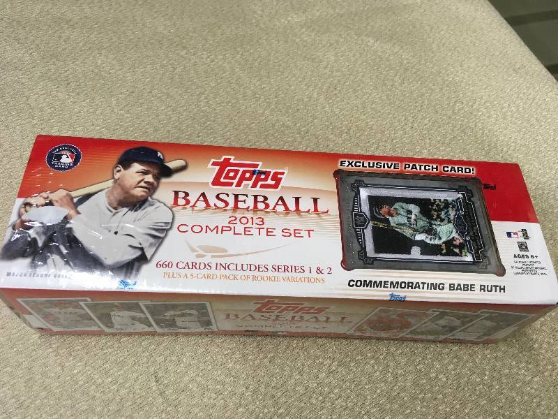 lot 139 image: 2013 Topps MLB Card Set - Factory Sealed