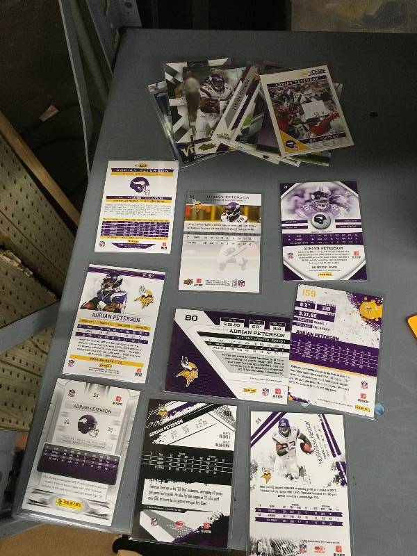 lot 140 image: 20 Adrian Peterson Cards
